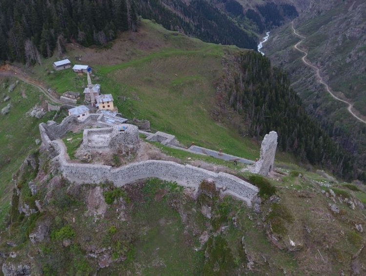 Kale-i Bala, Çamlıhemşin