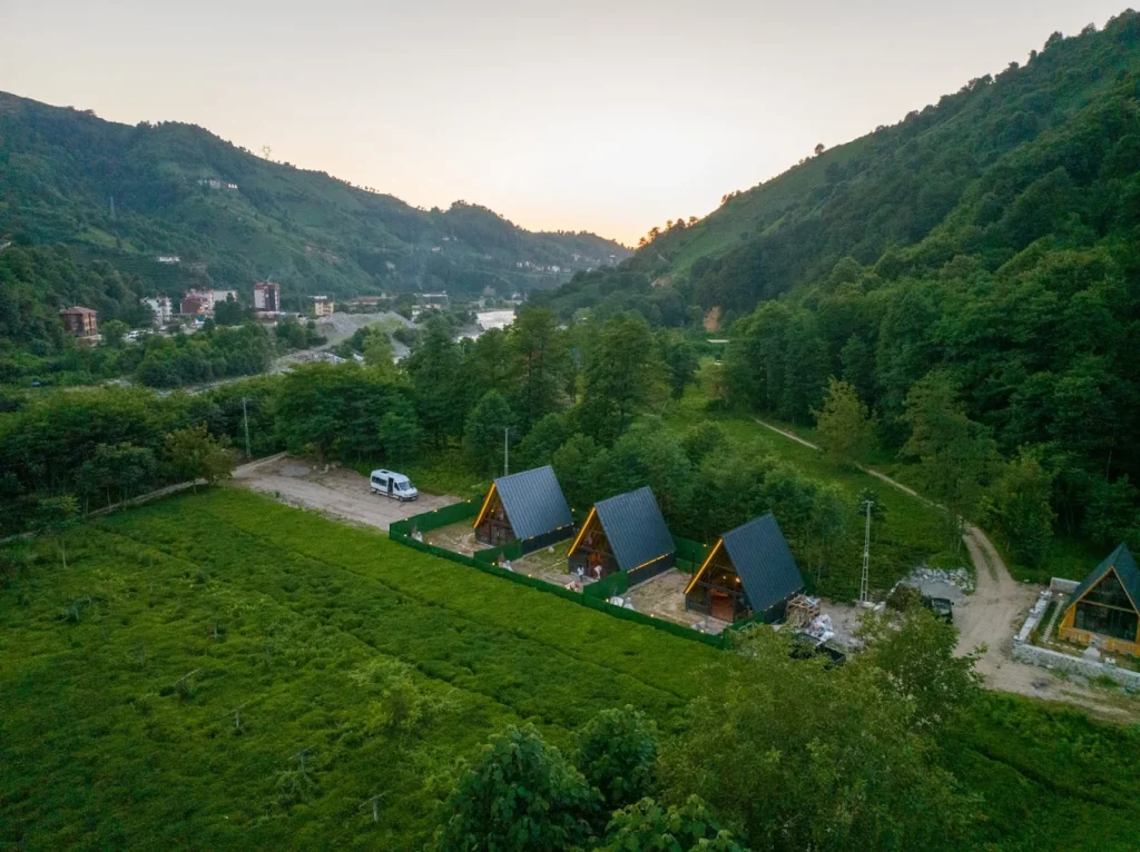 Derede Vore Bungalov, Ardeşen