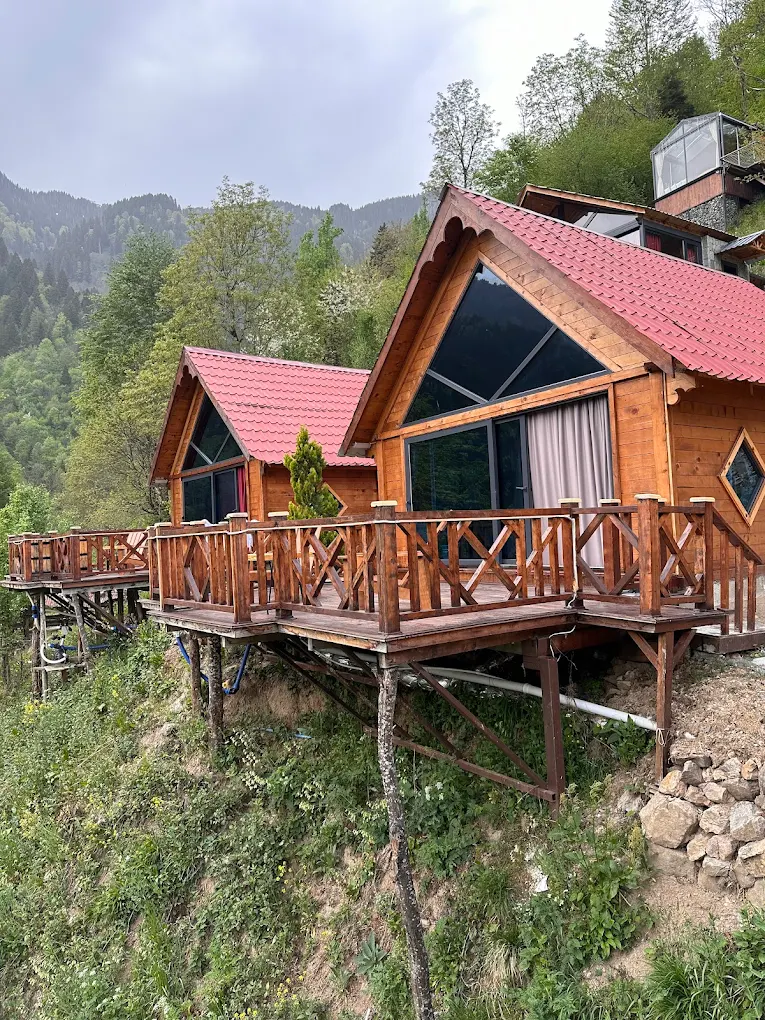 Liva Bungalov, Çamlıhemşin