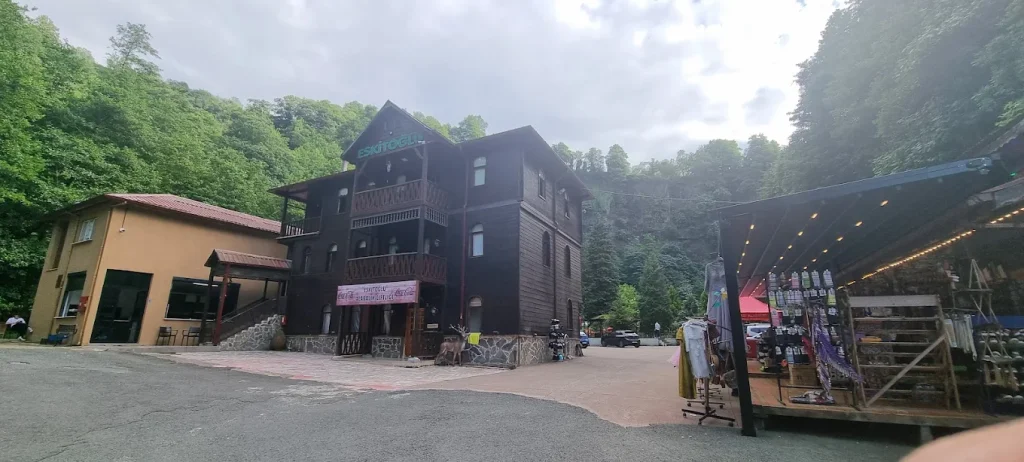 Eskitoğlu Balık Tesisi, Derepazarı